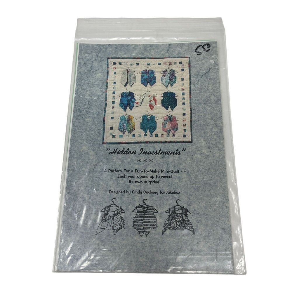Hidden Investments Mini Quilt Pattern Vests Fat Quarter Quilting 18.5"x 16.5"‎